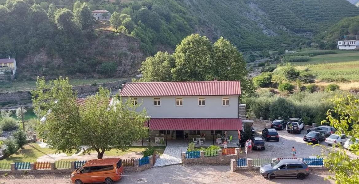 Prekal Park Kamping * Shkoder